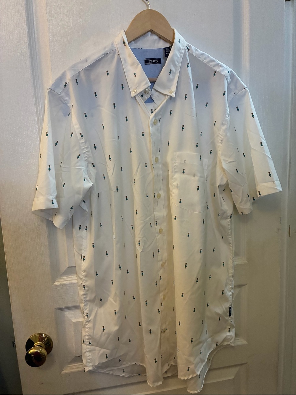 Izod White Short-Sleeve Men’s Button-Down Shirt with a Hula- girl print.